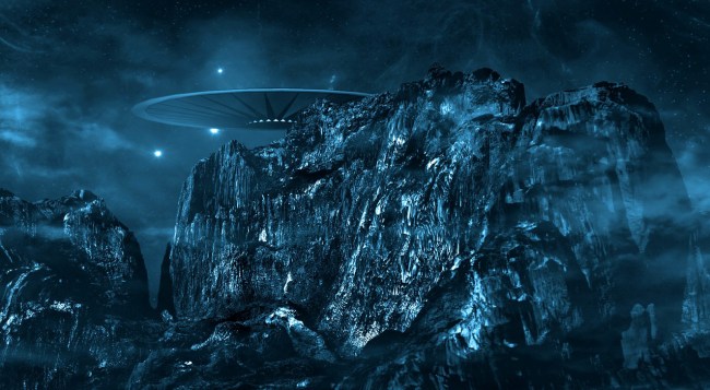 UFO spotted hovering in California sky