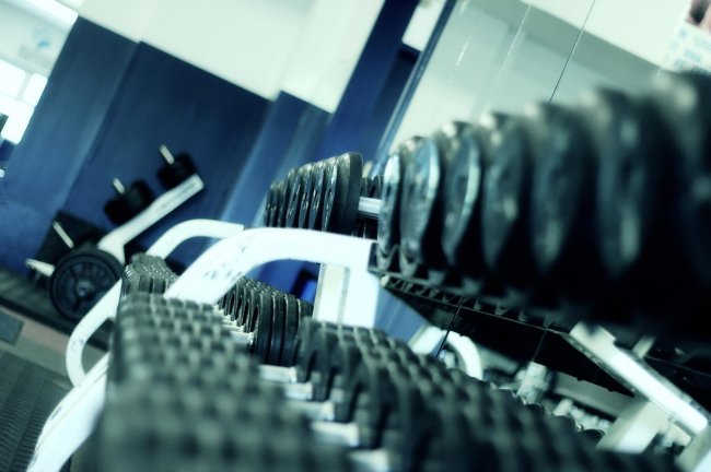 weightlifting gym weights