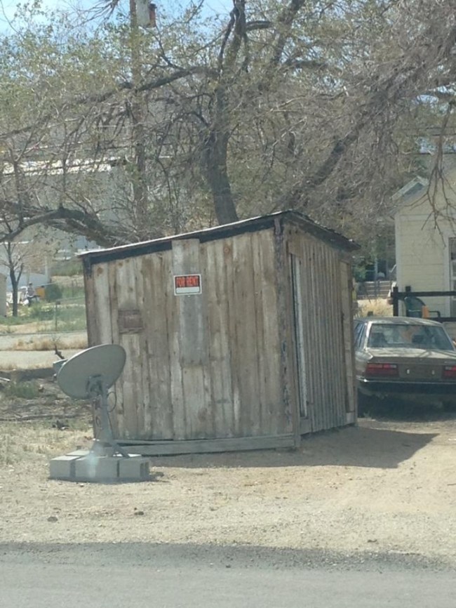 clown-motel-nevada-fantasy-football-punishment