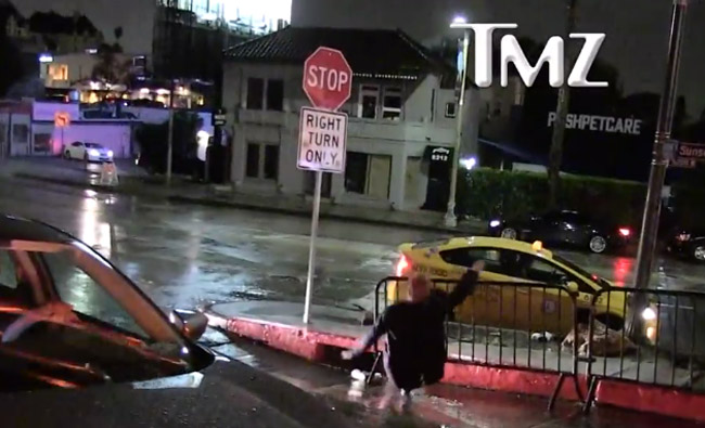 celebrities-slipping-golden-globes-after-party