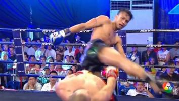 MMA Fighter Pulls Off Insane ‘Matrix’ Move To Avoid Devastating Head Kick