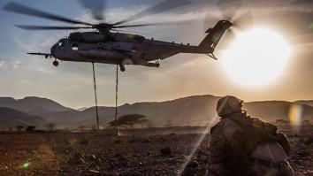Marines Arrive In Syria With BIG Guns To Terminate ISIS And Help Capture Their Capital