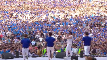 Singer PSY Performing For A Sold Out Concert In South Korea Is TRIPPY AF