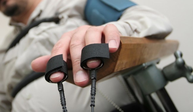 how to beat a lie detector test