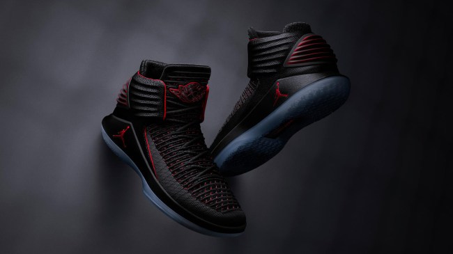 Air Jordan 32