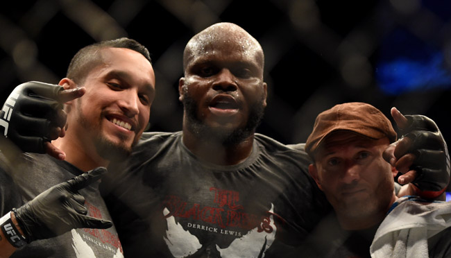 derrick lewis ufc rescuing flood victims houston