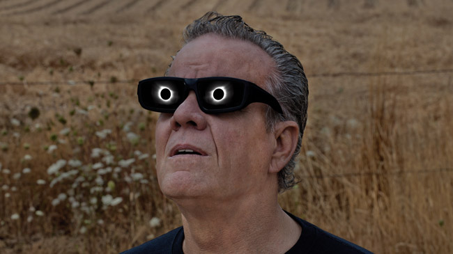how to know if you damaged eyes looking eclipse