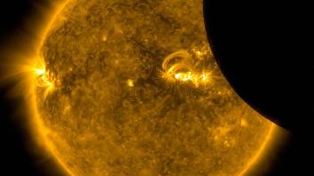 After Looking Directly Into The Eclipse Woman Has Crescent-Shaped Wound Burned Into Her Retina