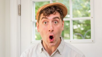 This Optical Illusion Completely Torched My Brain…Can You Find The 16 Circles?