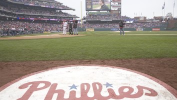 Phillies Fan Is MVP After Making Good On Promise To Give Everyone Chicken Nuggets If Rhys Hoskins Hits HR