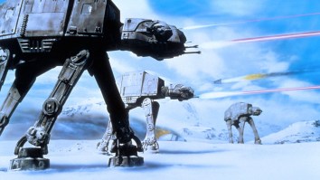 Man Creates 2-Story AT-AT In His Front Yard For Halloween But Isn’t A ‘Star Wars’ Fanatic