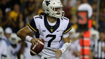 West Virginia QB Will Grier Leaves Game After Suffering Nasty Finger Injury