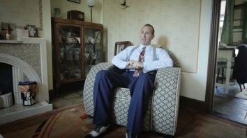 This 35-Year-Old Brit Lives His Entire Life Like It’s 1946 And It’s Kinda Awesome