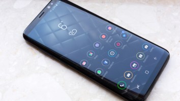 Samsung, LG, HTC And Motorola Want You To Know They Don’t Slow Down Their Phones Like Apple Does