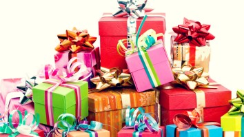 Survey Reveals Which States In America Spend The Most, And The Least, On Holiday Shopping