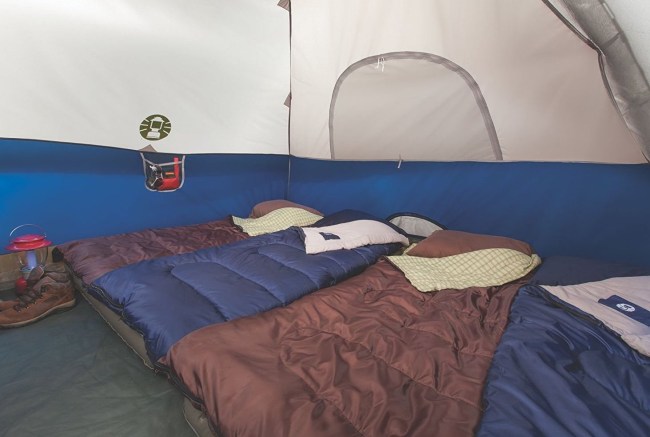 Sundome 6 Person Tent 2