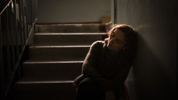 Boyfriend Creates Genius Use For Popsicle Sticks To Help Girlfriend Struggling With Depression