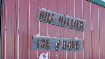 This Ice Fishing Bar In Minnesota Looks Awesome — Order A Beer And Fish On A Frozen Lake