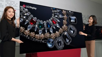 LG Teases World’s First 88-Inch 8K OLED TV Ahead Of CES 2018