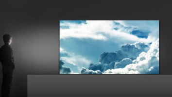 CES 2018: Samsung’s Massive 146-Inch TV Is So Gigantic That It’s Nicknamed ‘The Wall’