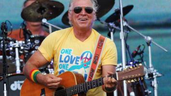 Jimmy Buffett Doesn’t Live The Jimmy Buffett Lifestyle, He Watches ‘Game Of Thrones’ And Vapes