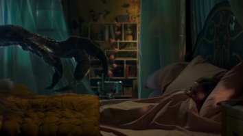 ‘Jurassic World’ Super Bowl Trailer Looks Terrifyingly Fantastic