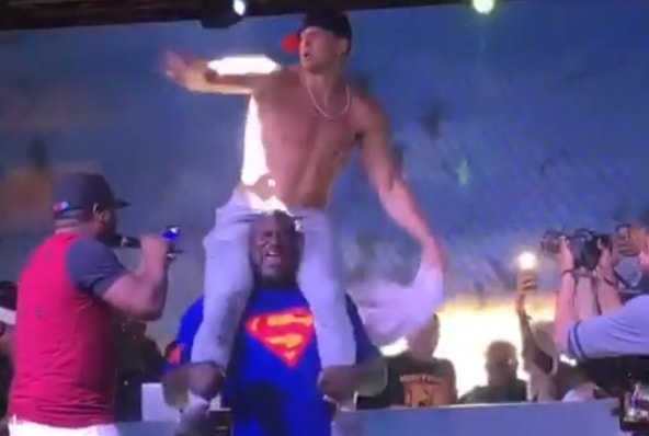 gronk shaq
