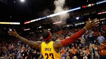 Someone Got A Building AT UCF Evacuated By Doing The LeBron James Powder Toss In A Lecture