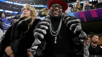 The Rich Get Richer: Floyd Mayweather Wins $101K Jackpot Playing Poker In Las Vegas