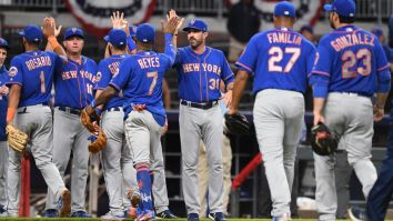 NY Mets Twitter Account Absolutely Destroys Random Fan Who Was Trying To Get A Girl To Text Him