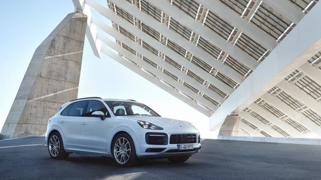 2019 porsche cayenne e-hybrid