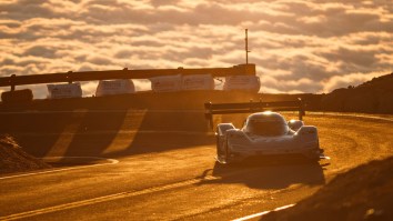 Check Out Volkswagen’s Futuristic Supercar Obliterating The Pikes Peak Hill Climb Speed Record