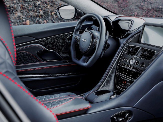 Aston Martin DBS Superleggera
