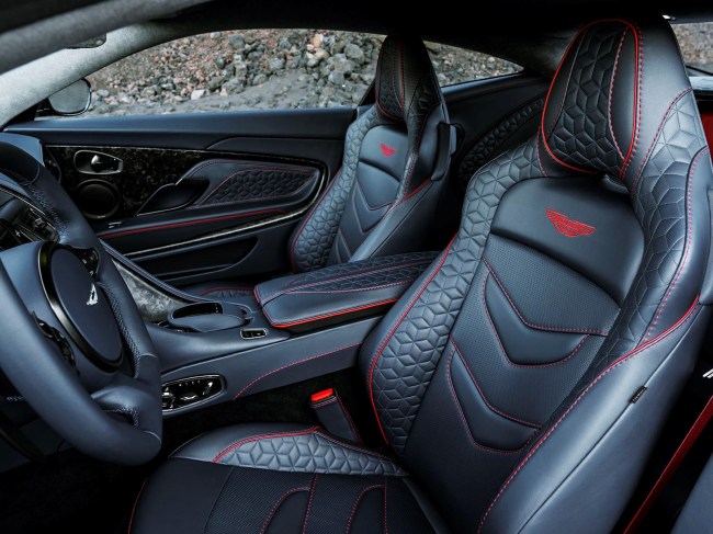Aston Martin DBS Superleggera