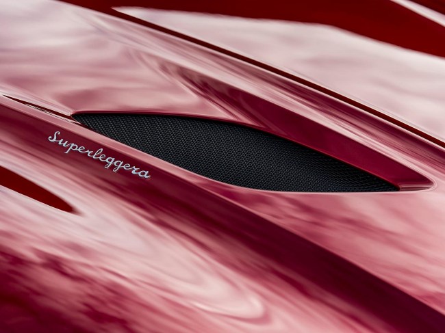 Aston Martin DBS Superleggera