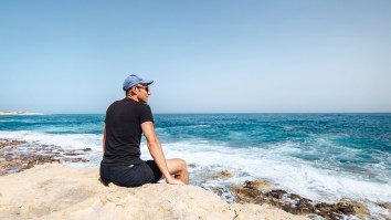 This Company Will Photoshop You Into Exotic Locations So You Can Make People Jealous Of Your ‘Vacation’