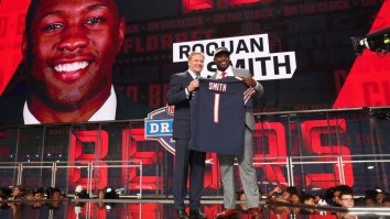 Chicago Bears First Round Pick Roquan Smith Is Holding Out Because Of The NFL’s New Helmet Rule
