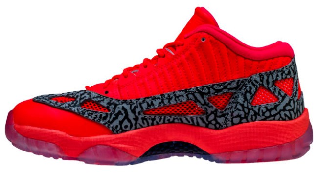 Air Jordan 11 Low IE Flash Crimson