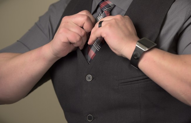 why do men wear ties