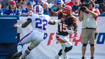 Bills’ Vontae Davis Releases Statement Explaining Why He Decided To Suddenly Retire From Football Mid-Game