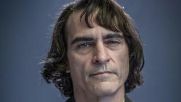 First Photo Of Joaquin Phoenix In Joker Makeup Revealed And He Definitely Looks Like A Mass-Murdering Clown