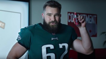 Here’s How Philadelphia Eagles Center Jason Kelce Takes Care Of His Epic Beard