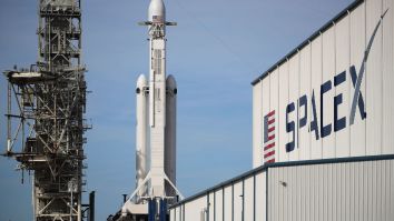 Elon Musk Has Revealed The Name Of The Lucky Billionaire SpaceX Will Be Sending To The Moon