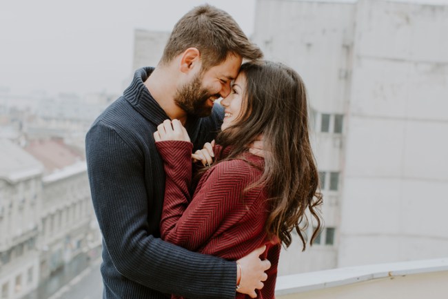 Do Women Like Smart Men?
