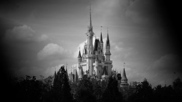 An Old Urban Legend About Disney World Is Not Only True, It’s Creepy AF