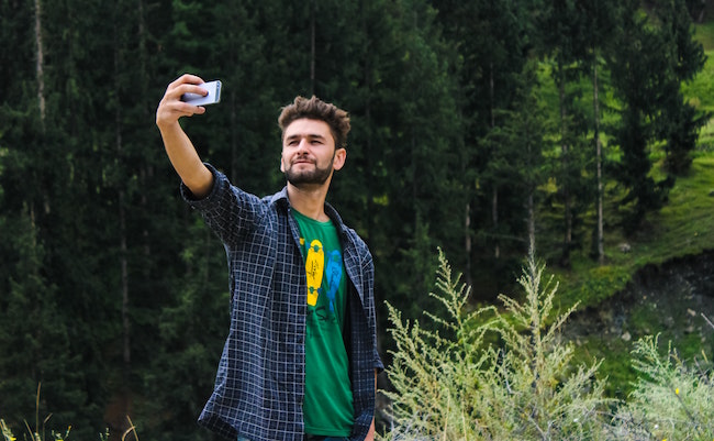 259 people have died taking selfies