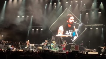 Watch Surviving Nirvana Members Reunite At Cal Jam ’18 And Play Nirvana Classics