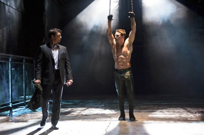 Stephen Amell Arrow Workout Program Plan