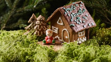 How To Give The Gift Of Marijuana This Christmas