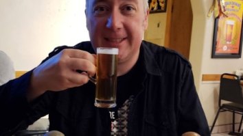 Craft Beer Fanatic Continues His Trek For 2,550 Beers Across America In Arizona And New Mexico